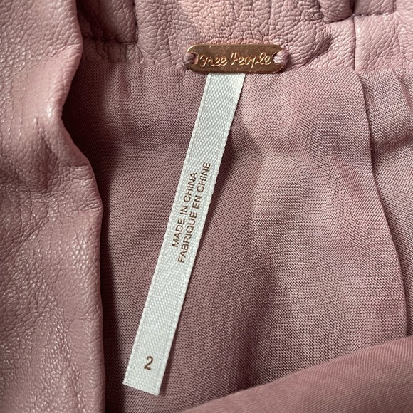NWT FREE PEOPLE | Payton Paper Bag Faux Leather Skirt in Mauve Swoon - Size 2 - Picture 6 of 10